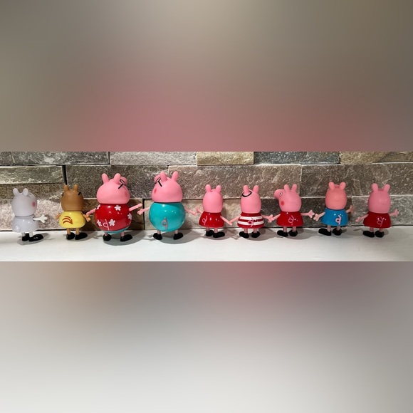 Lot of 9 Peppa Pig Figures - Picture 5 of 5